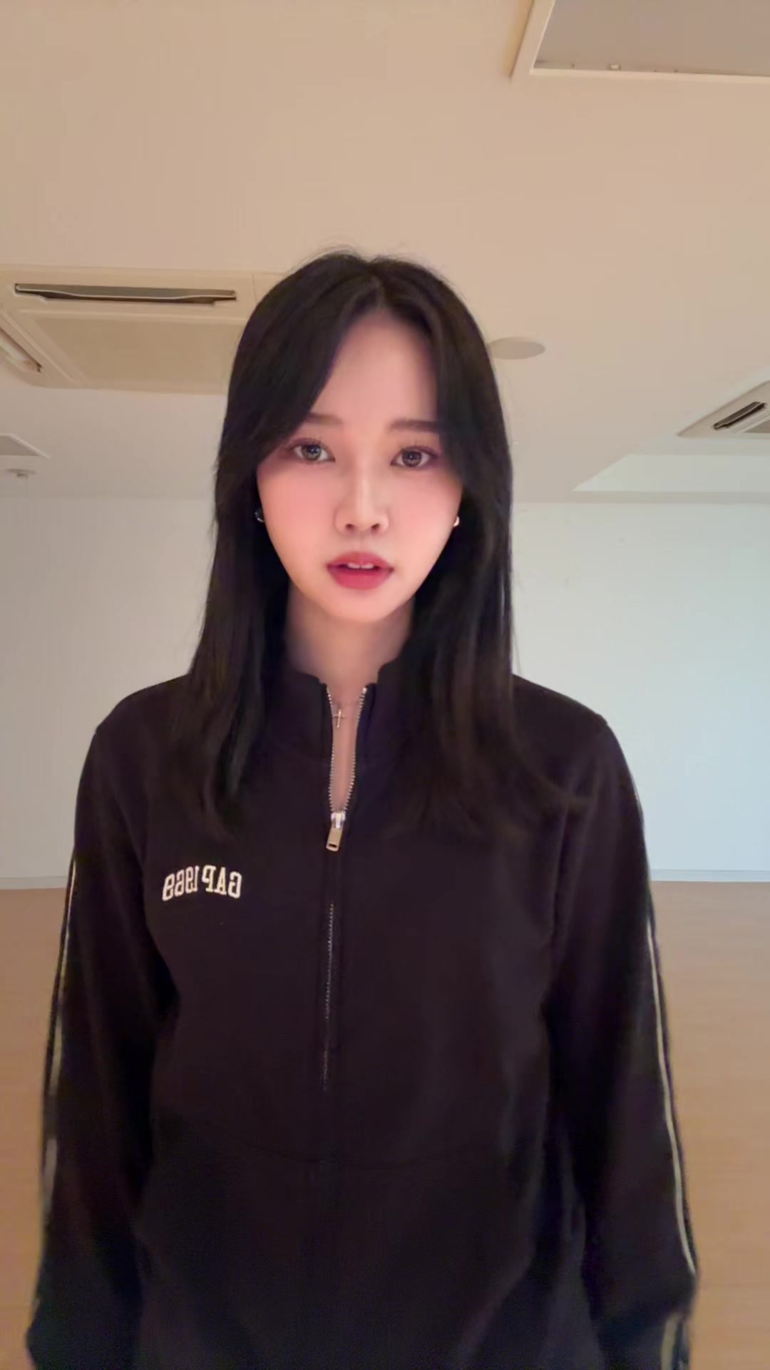 @玲亜