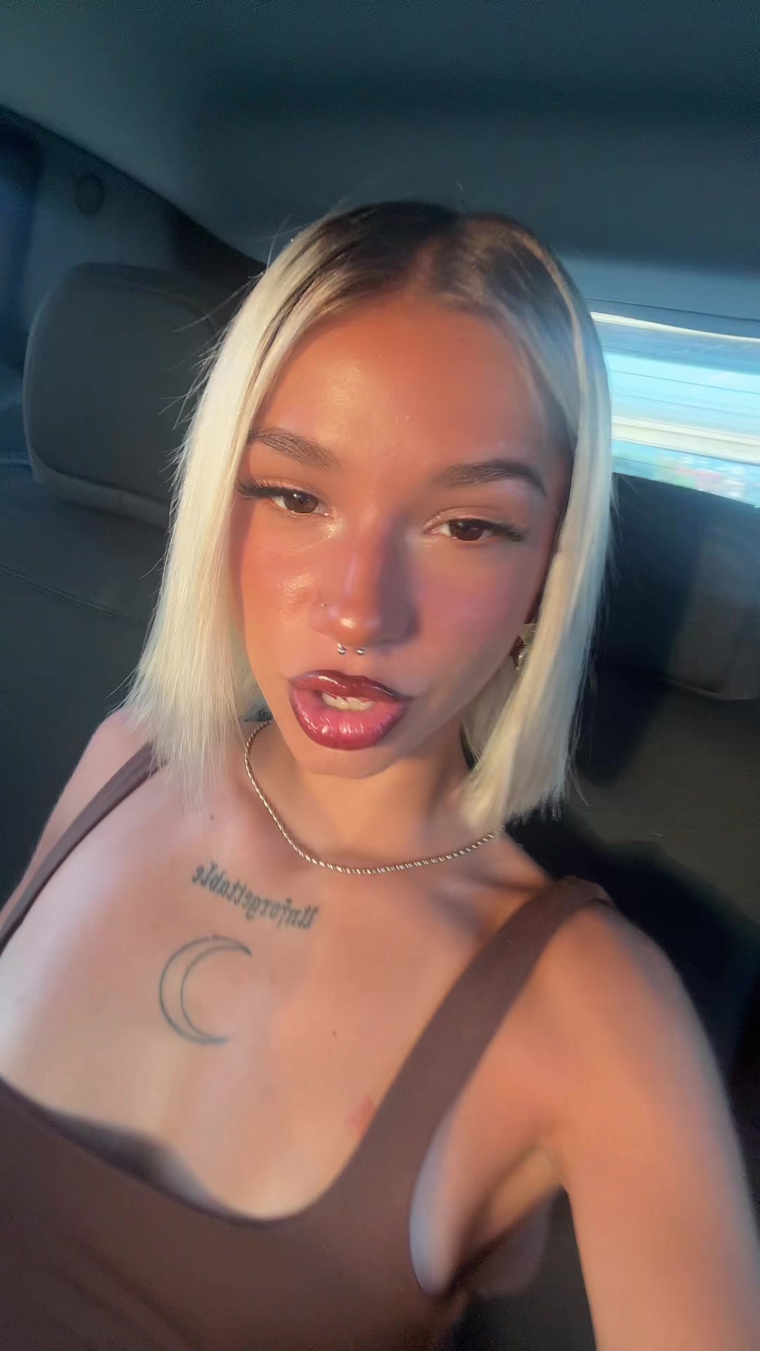 @🌑