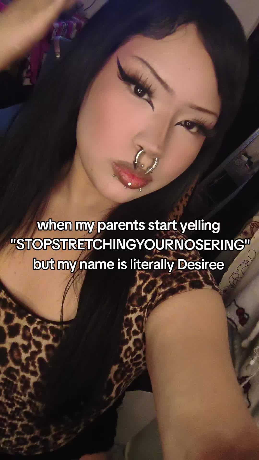@𝔇𝔢𝔰