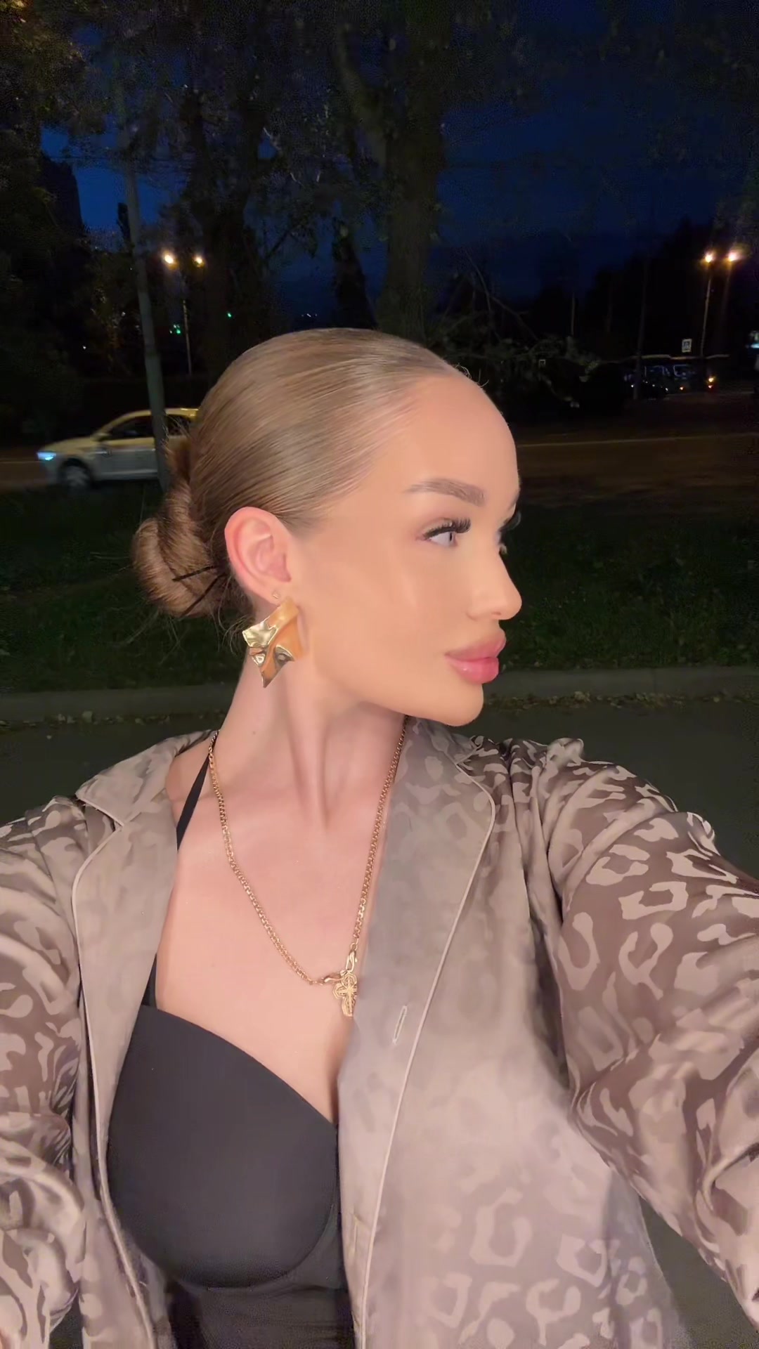 @Яна
