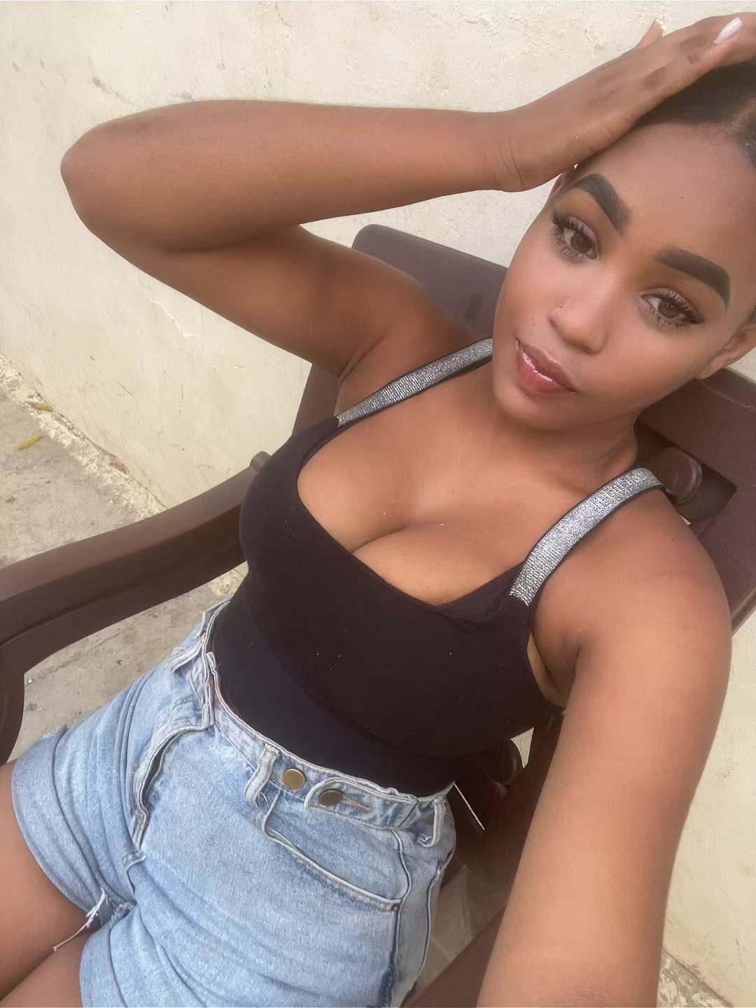 @Yessi✨