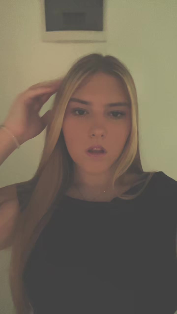 @𝒩𝒾𝓀ℴ𝓁𝒾𝓃𝒶