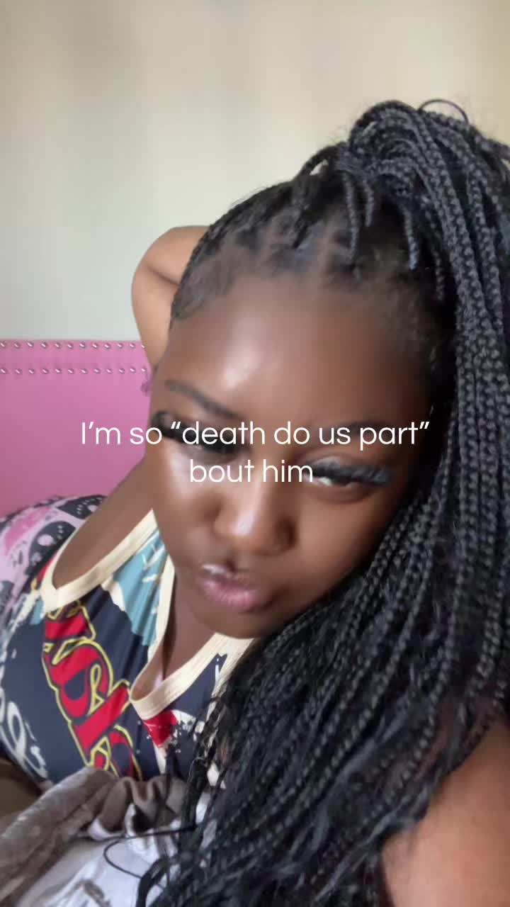 @TyJanae M. 🎀