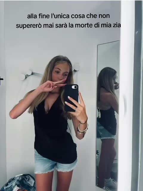 @⚜️