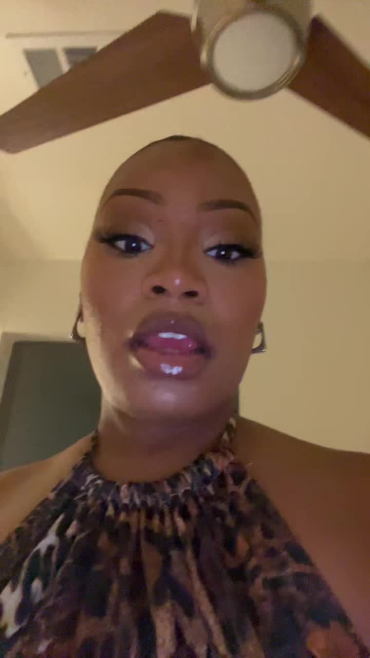 @Lala