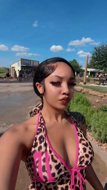 @officialgeanna