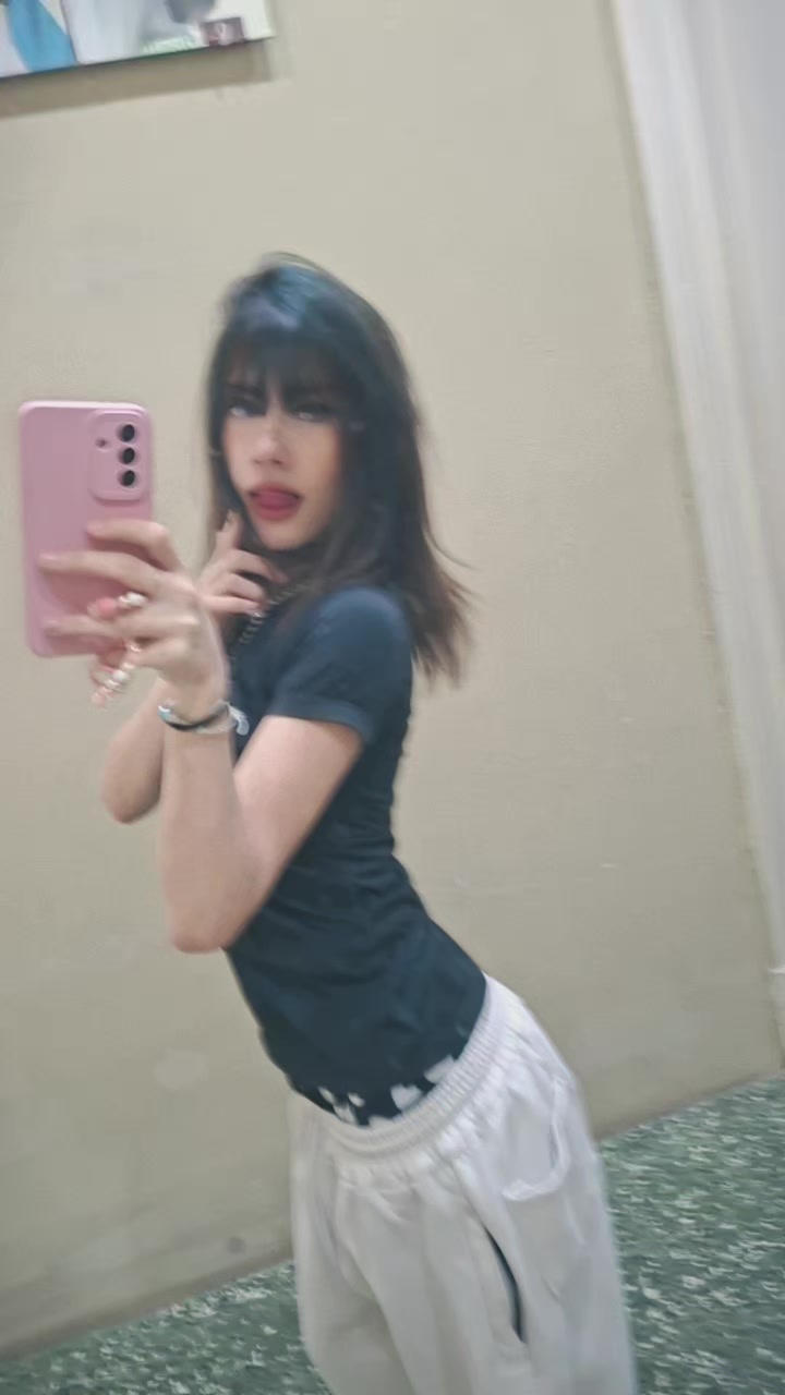 @💋