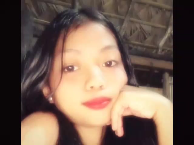 @•