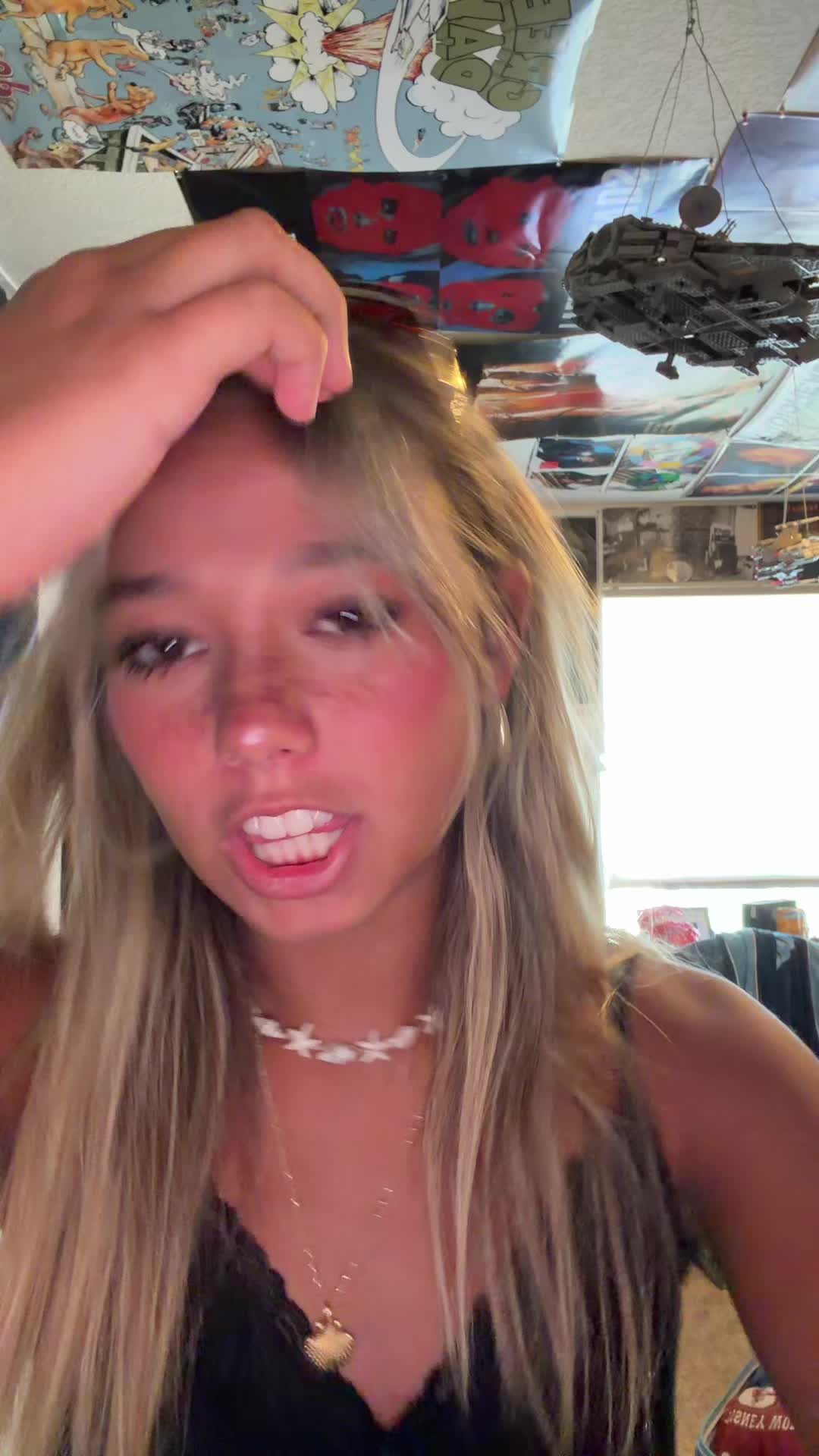 @Lily