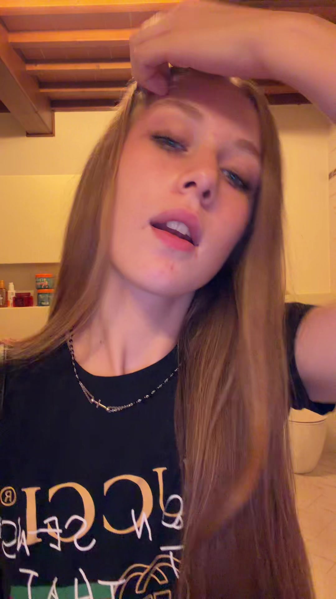 @arixnnq__