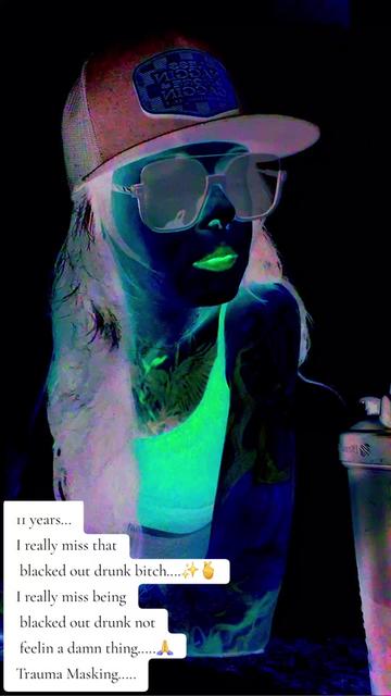 @ƊƛƊƊᎩ ƑƲƇҠƖƝ ƦЄƝЄЄ⚓️🥀