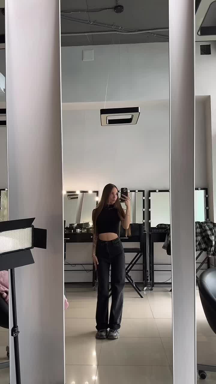 @lizatr0sh