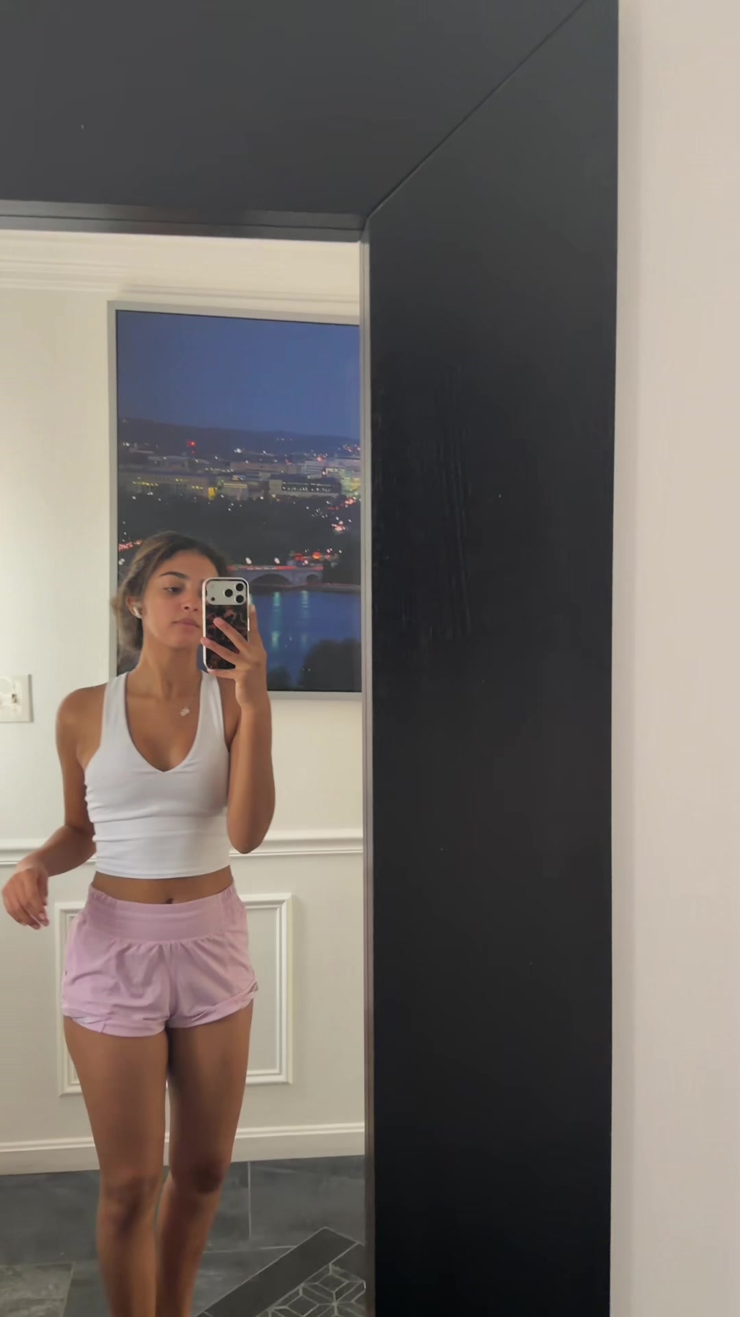 @sofi.iisaa
