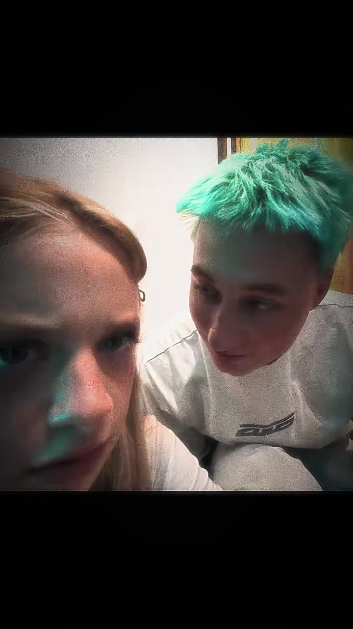 @v a n e s s k a