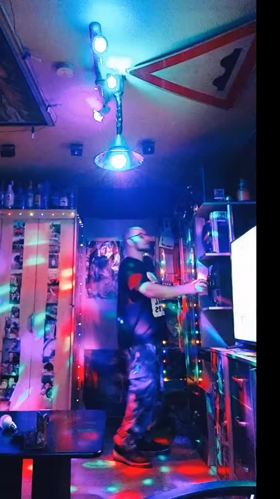 @DANI🤙🏻🔊😜