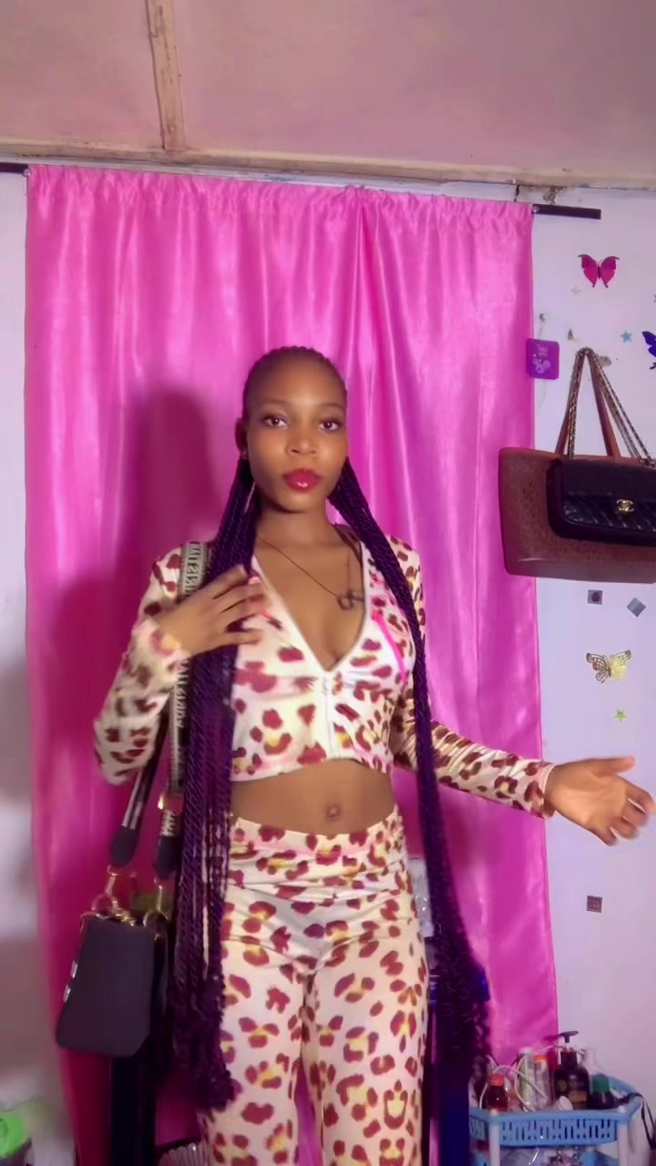 @swt Pinky