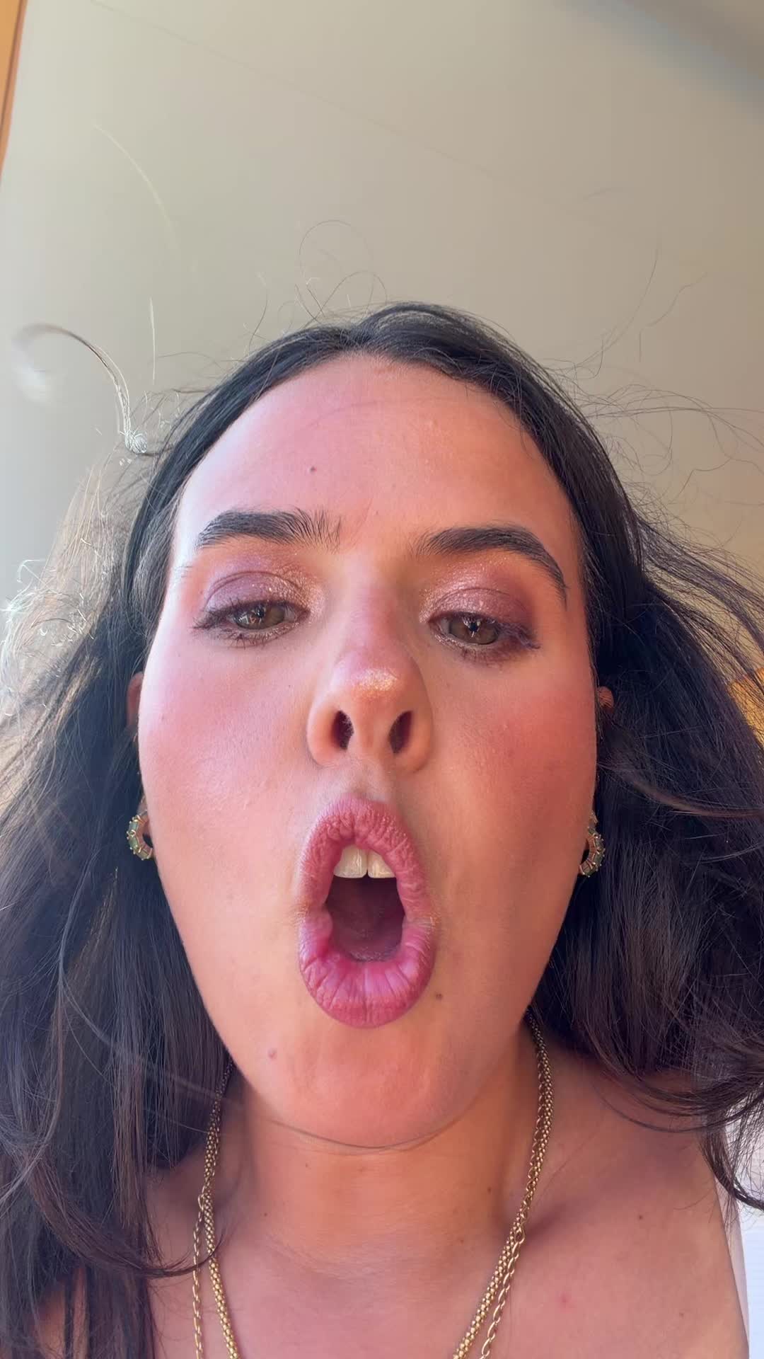 @nenas teixeira