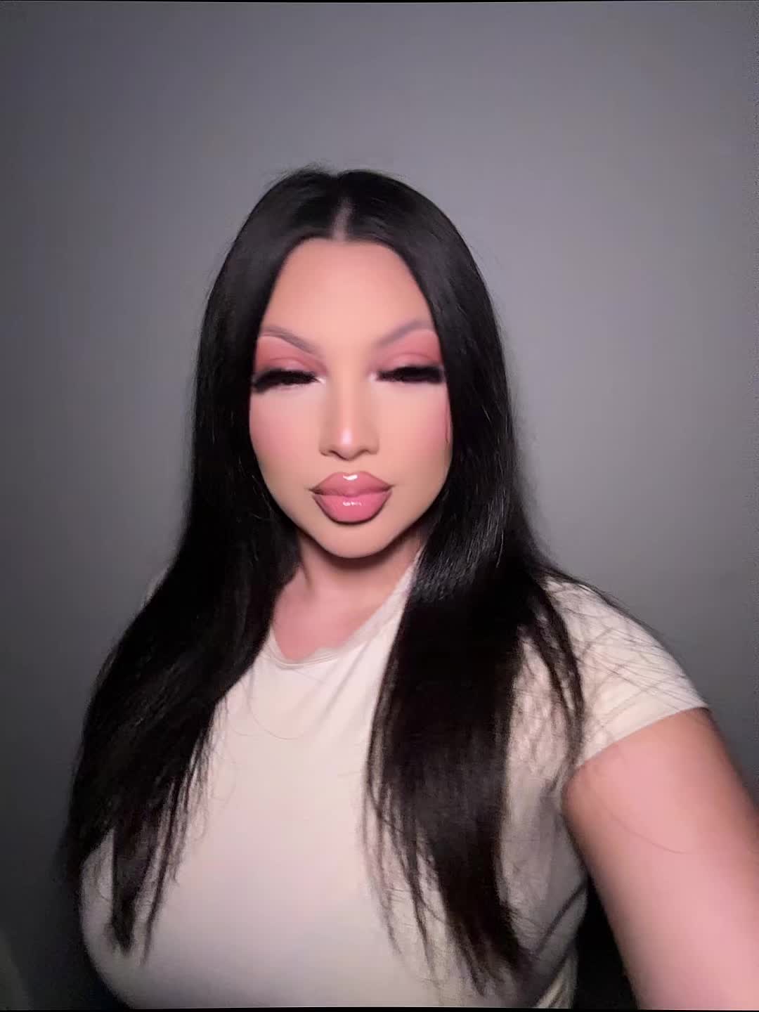 @🧘🏻&zwj;♀️
