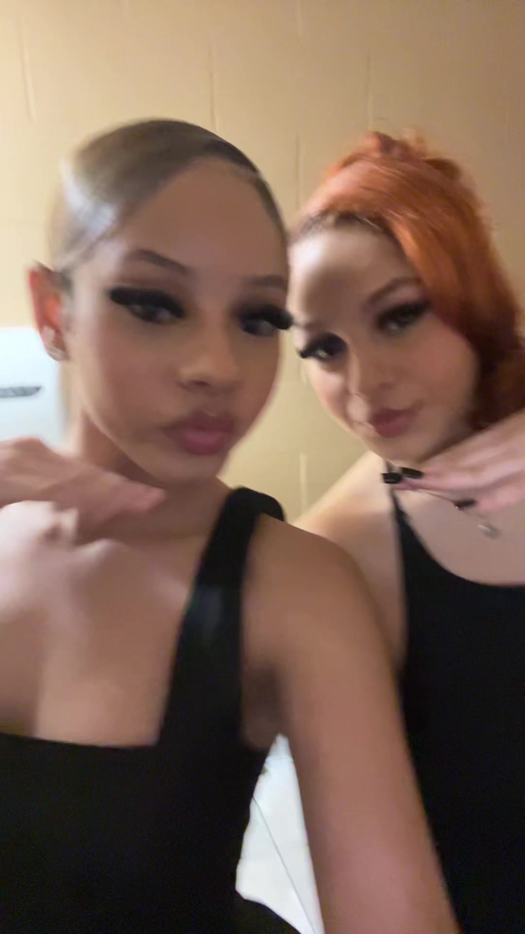 @thecutestcutieintheroom💟