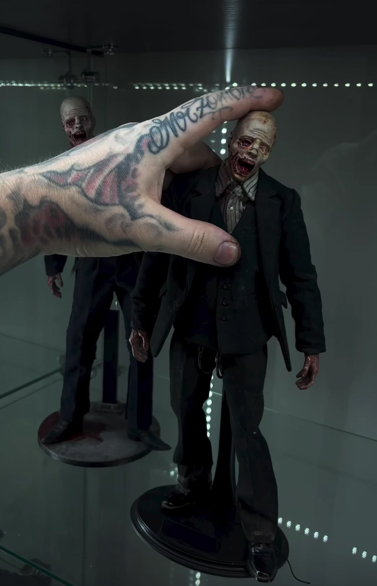 @Mr Zombie