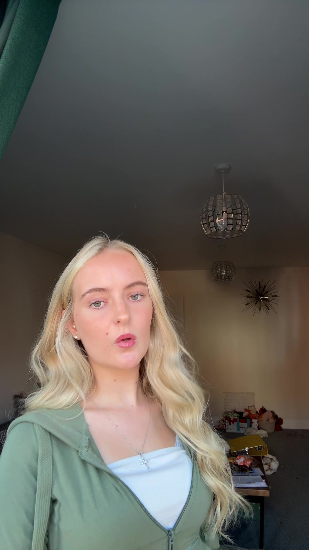 @maisie