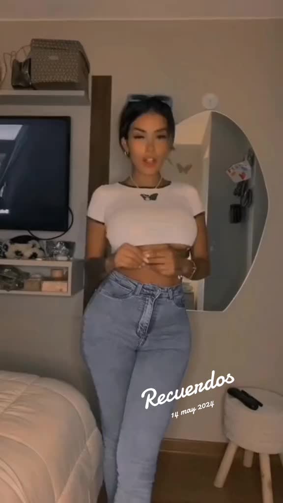 @Latina Bonita 2025