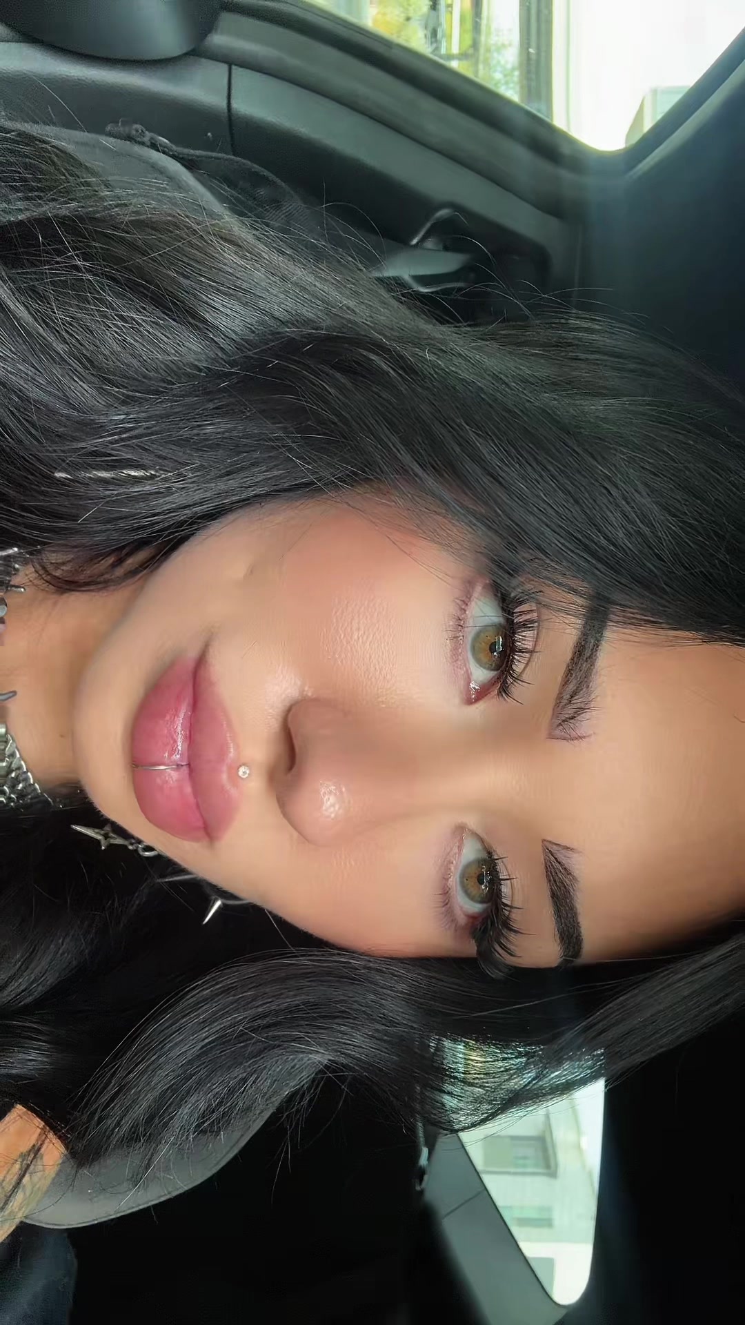 @_leighla_meagan_