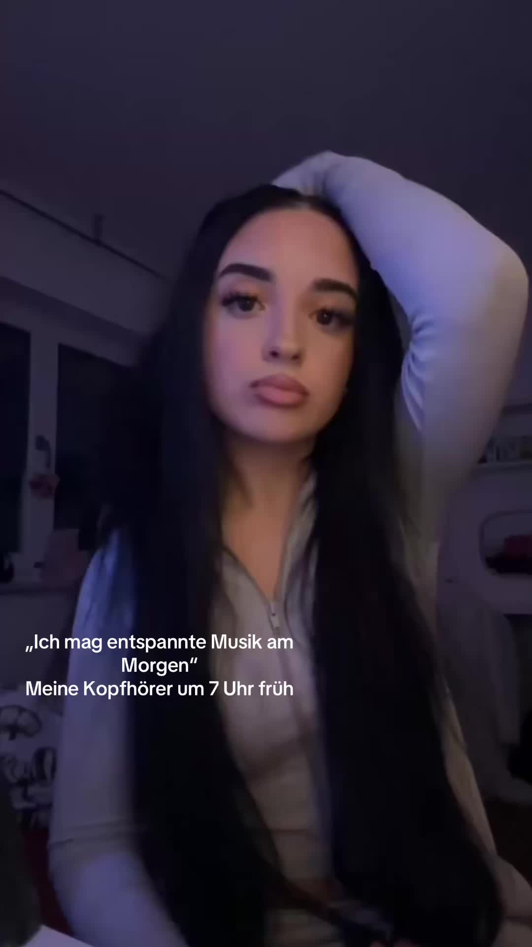 @𝓂𝑒𝓁𝒾𝒶🐒