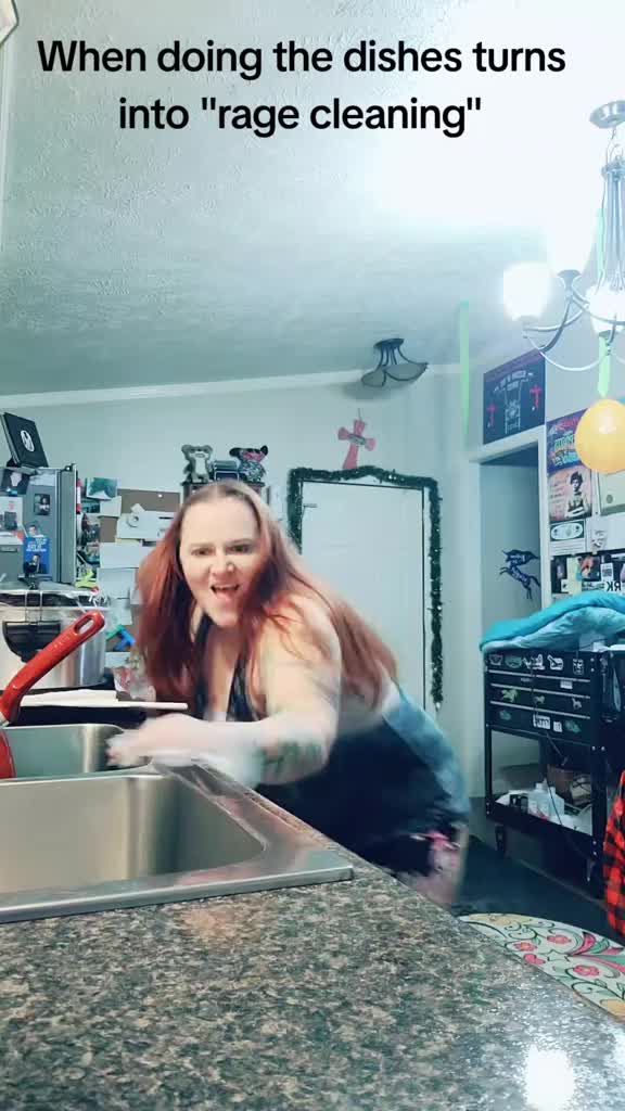 @redhead_unicorn101