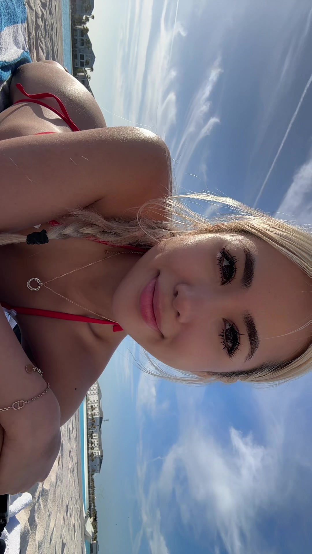 @ninithemuse