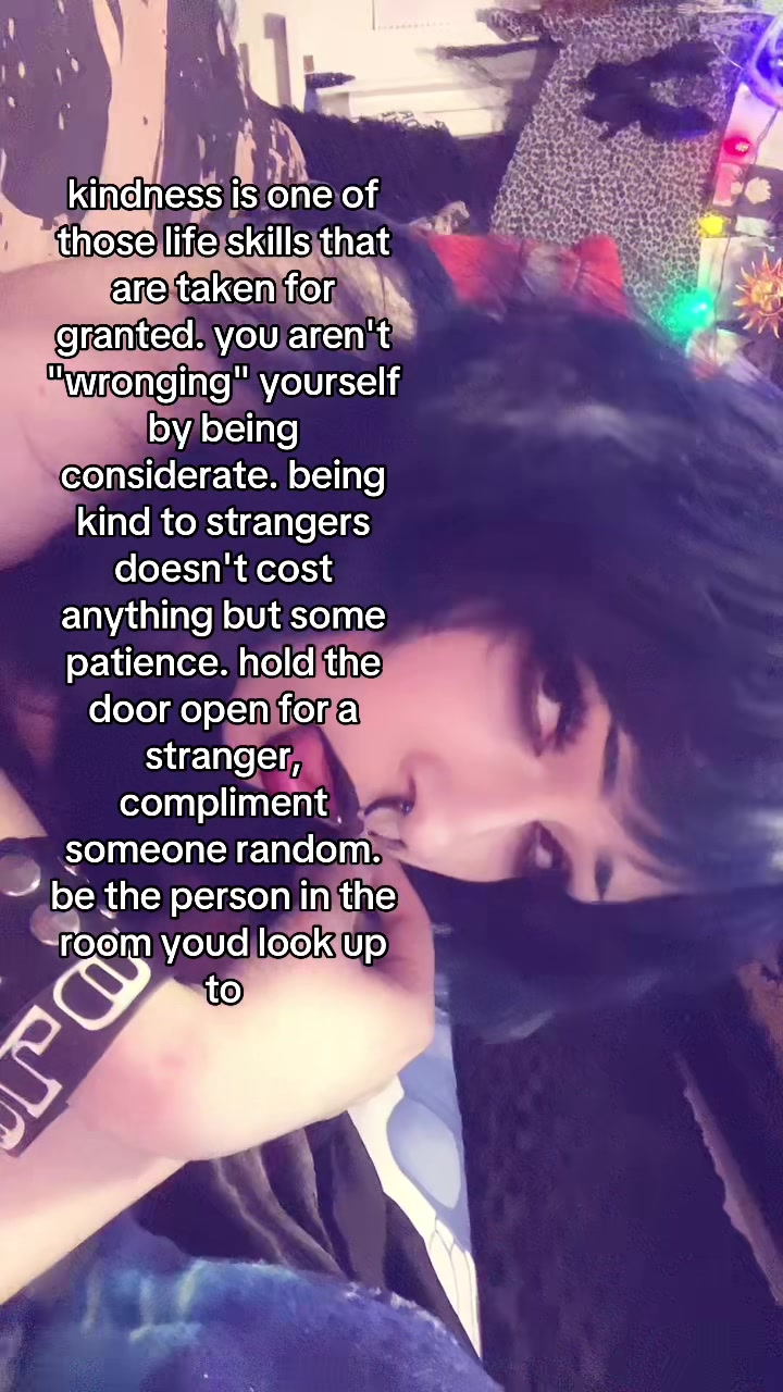 @xena