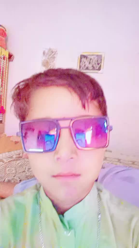 @love is life S.A