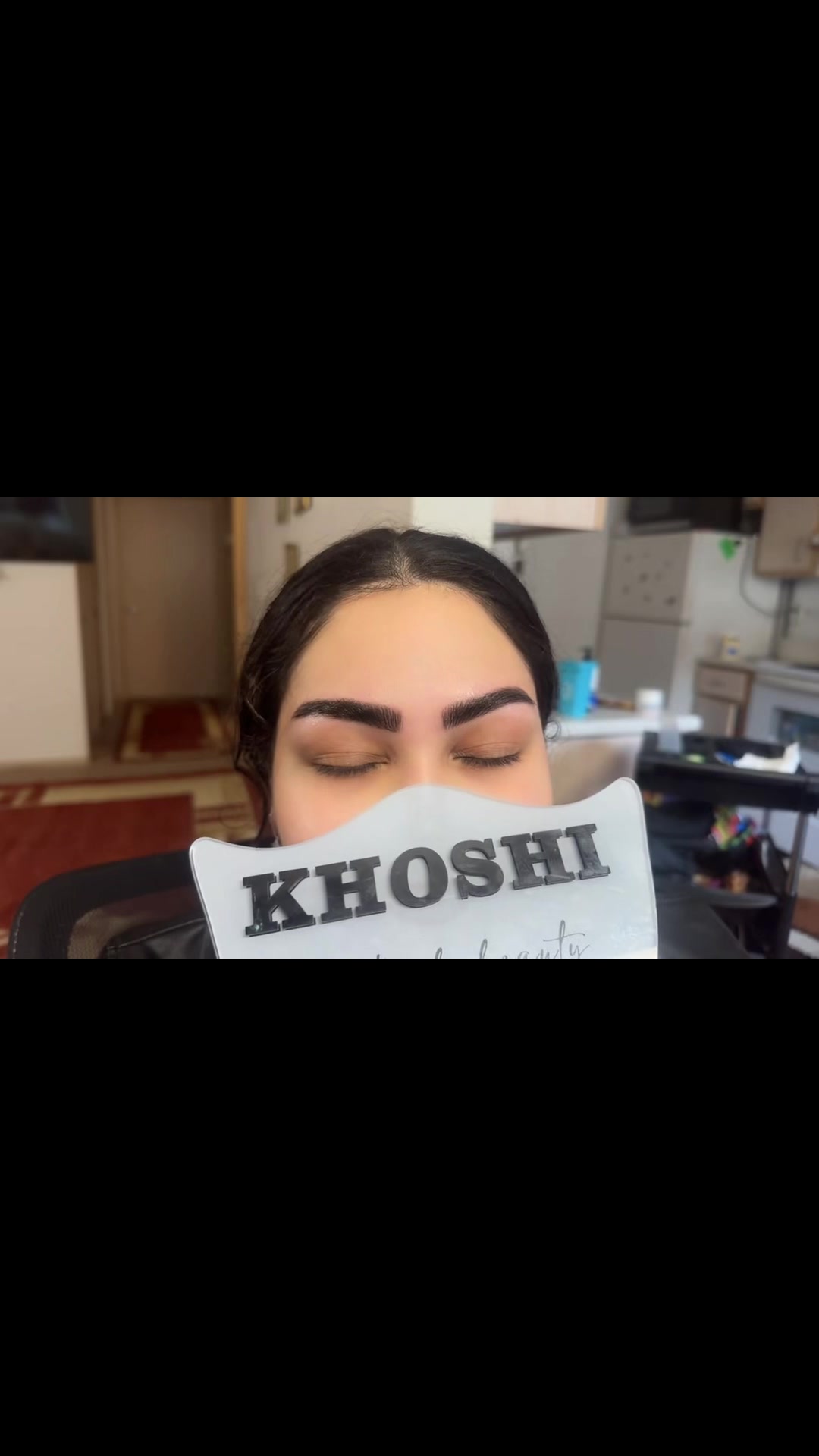 @Khoshi