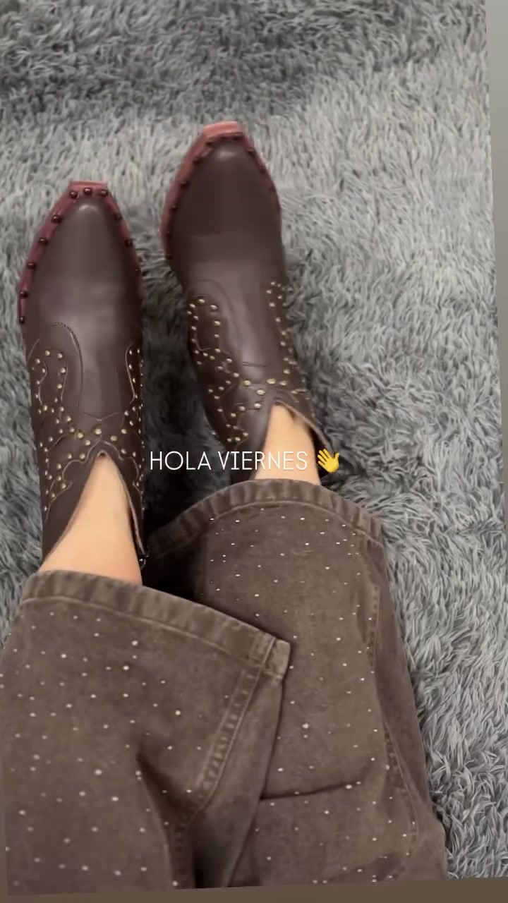 @Zapatos Yulii