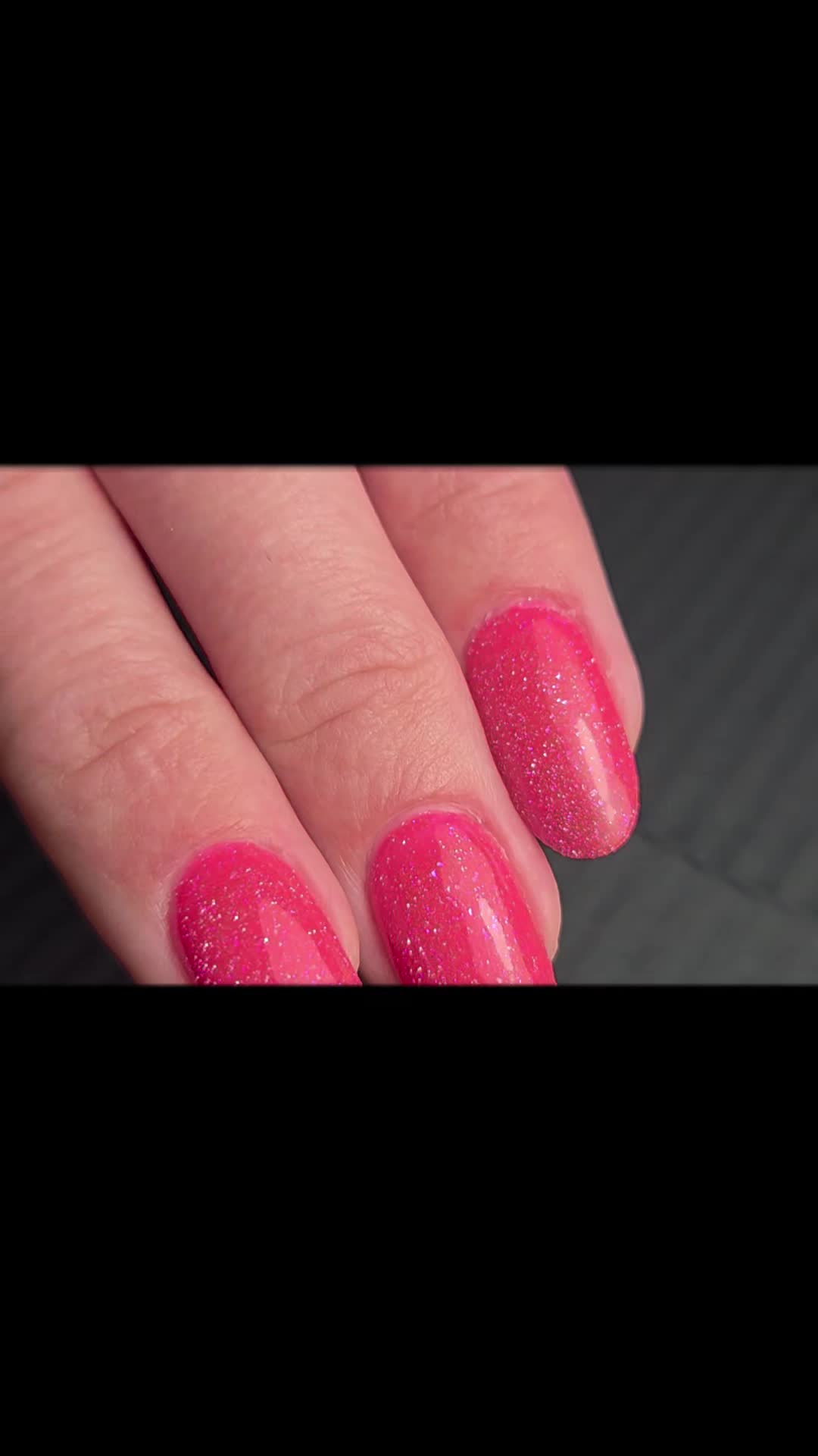 @Creawithnails