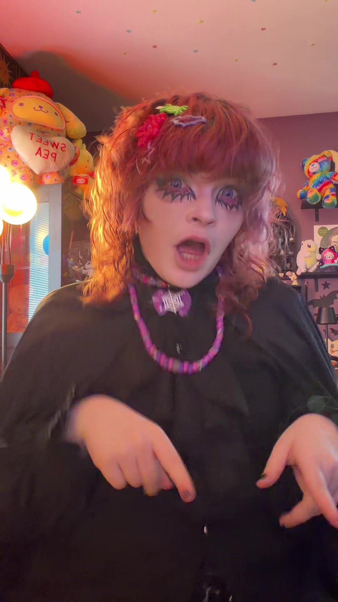 @โ
๐ฆ eddie / ghost โ๏ธ หโฆ