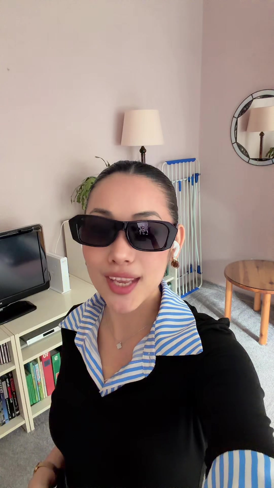 @Roshna Bhlon