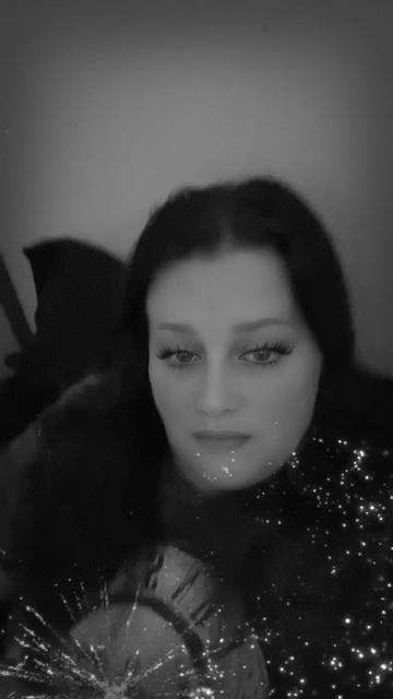 @Savagely~ batty~ katsmomma