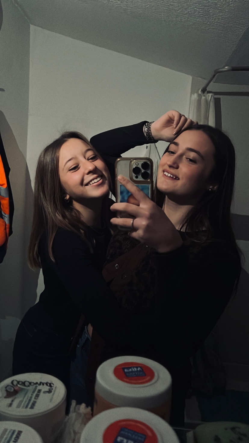 @Ines’