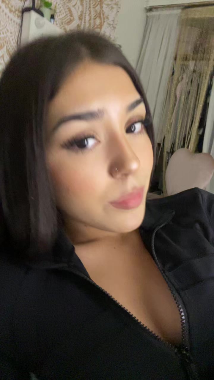 @Mireya