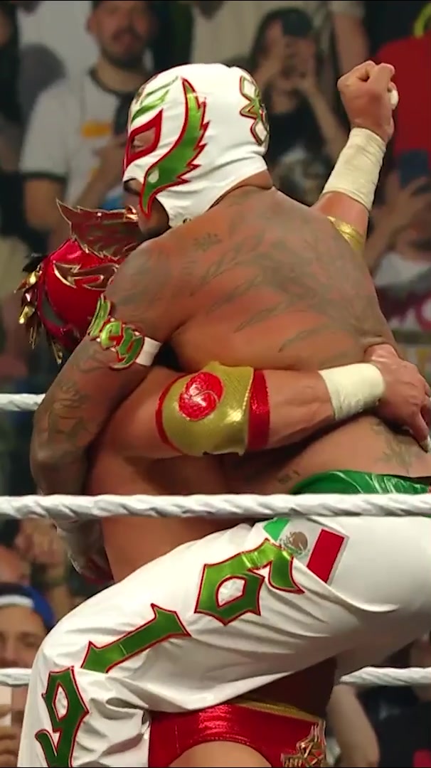@WWE Espa&ntilde;ol
