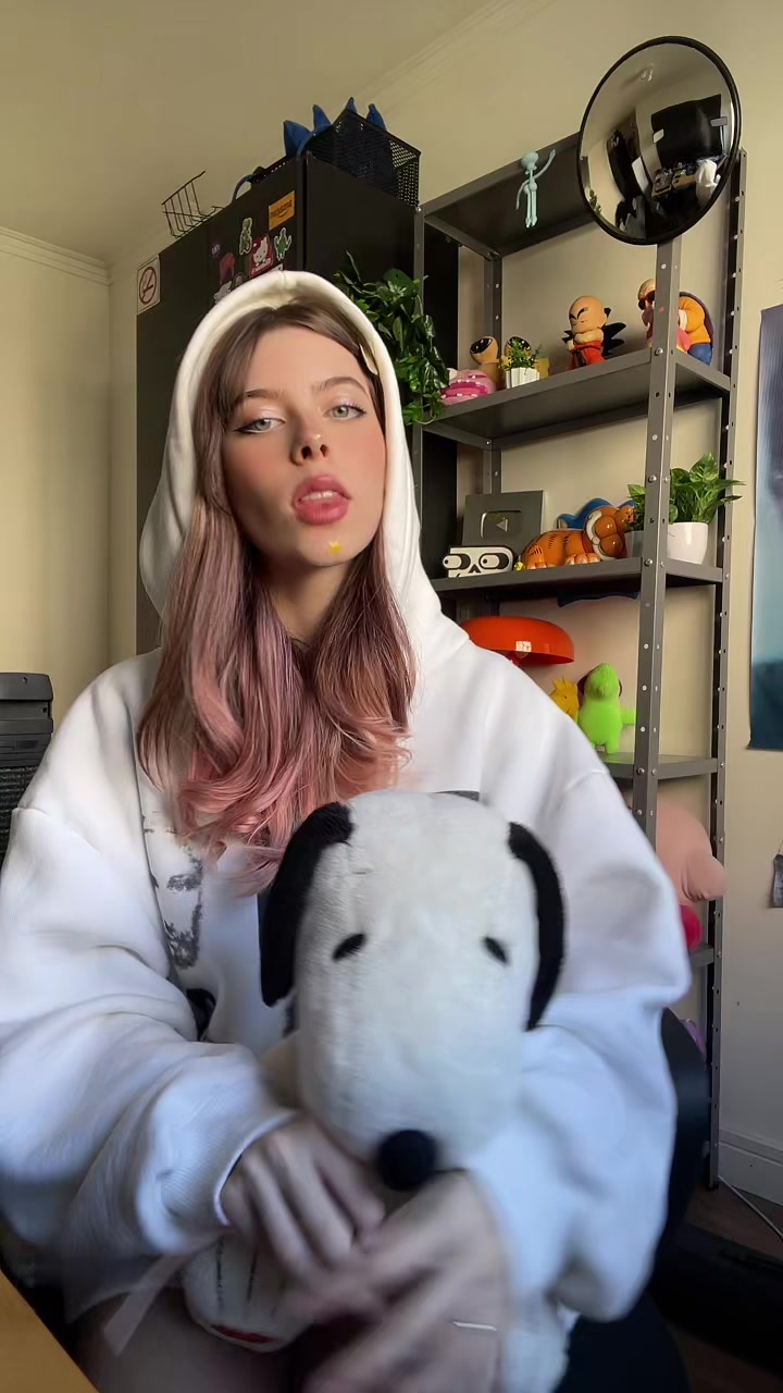 @laura kat โ