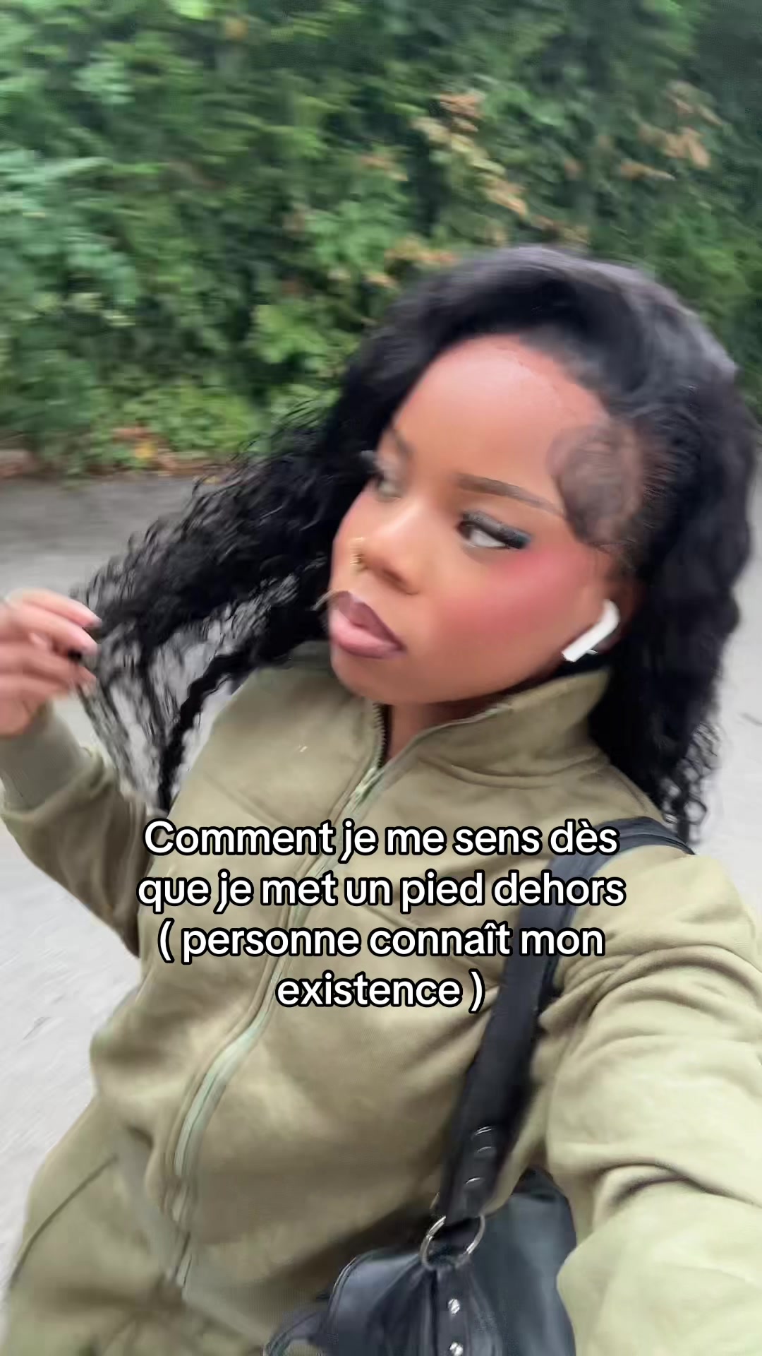 @C’est watisaa