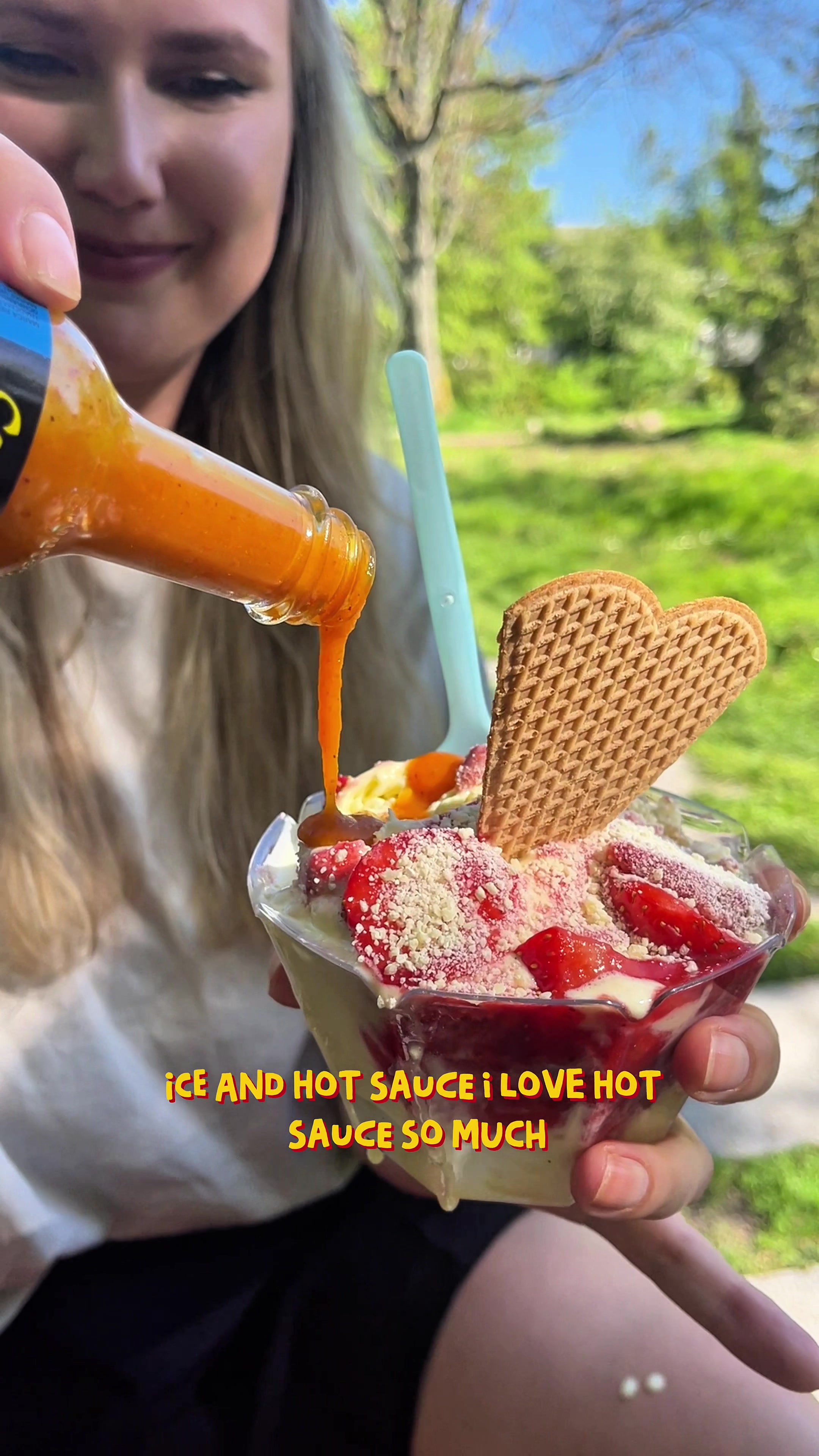 @sina.eats.everything
