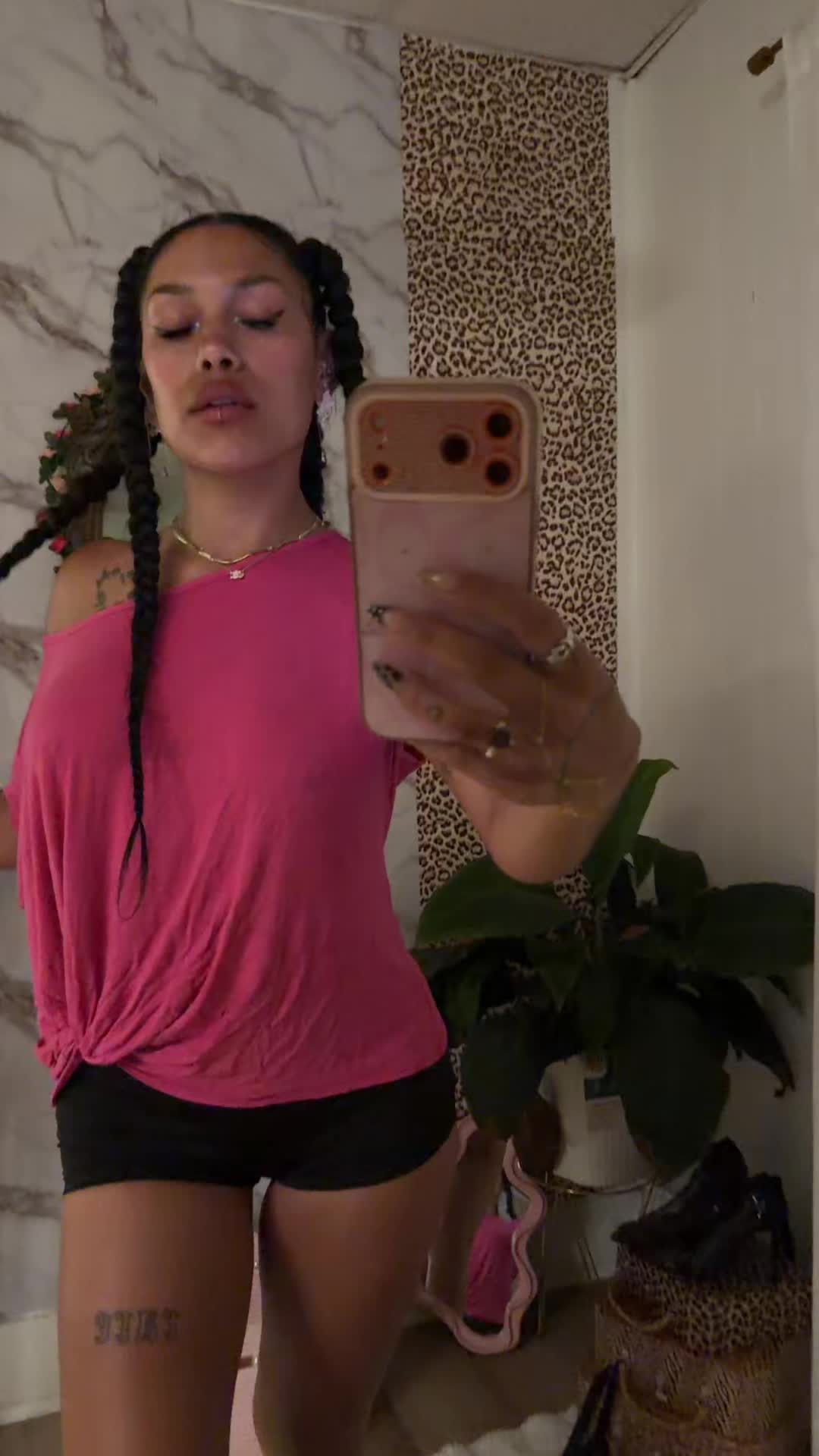 @sexyyc