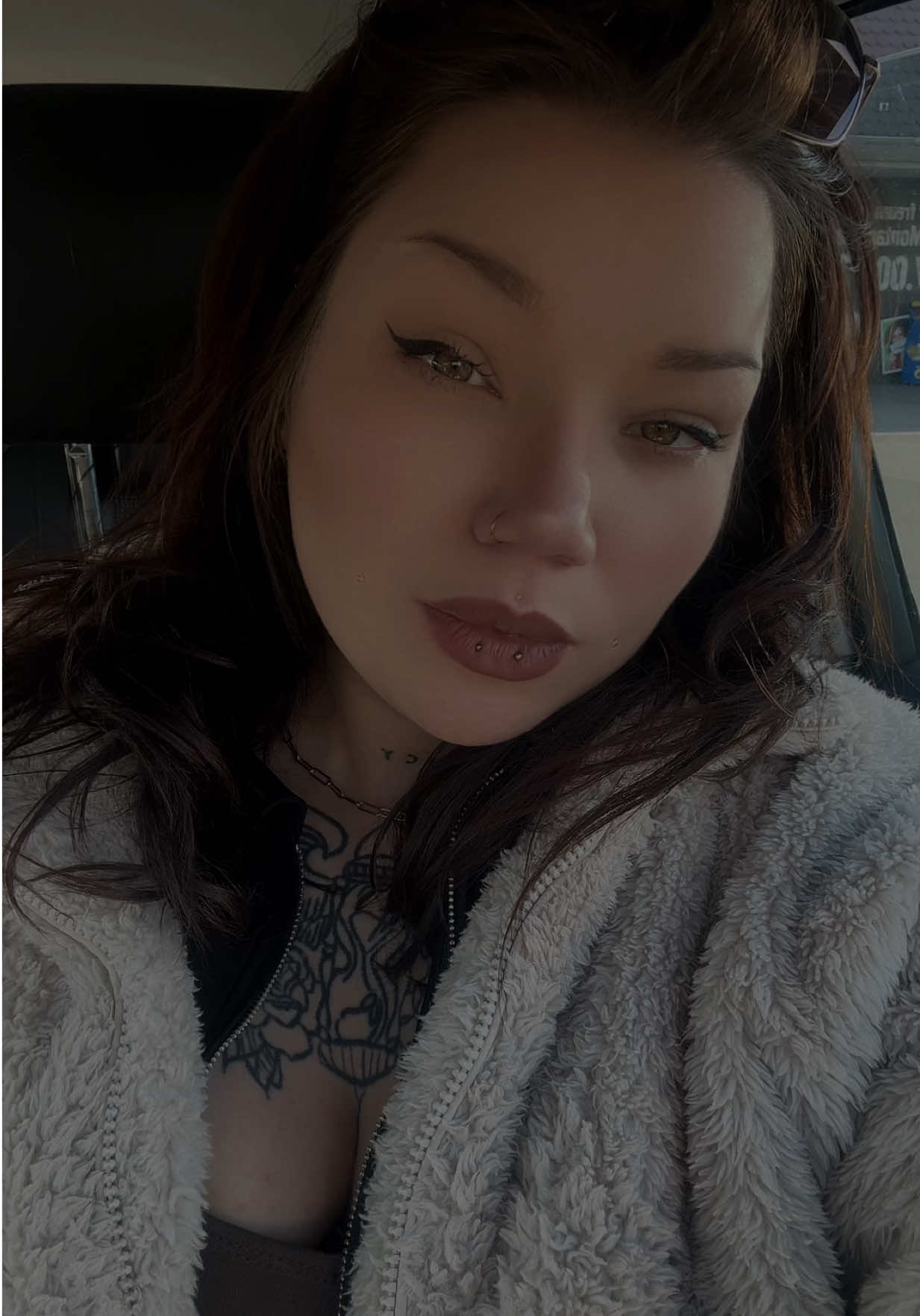 @𝕹𝖎𝖓𝖆 ✨