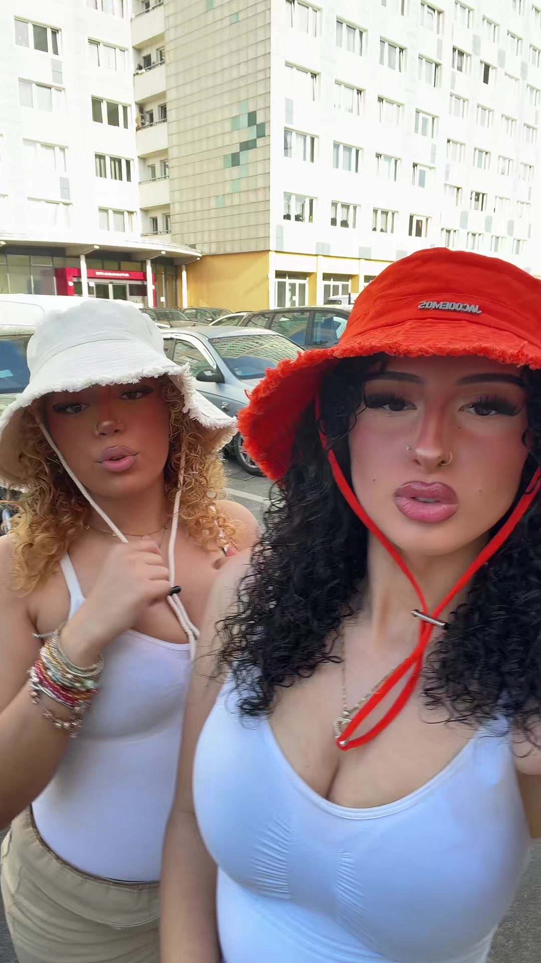 @ineza