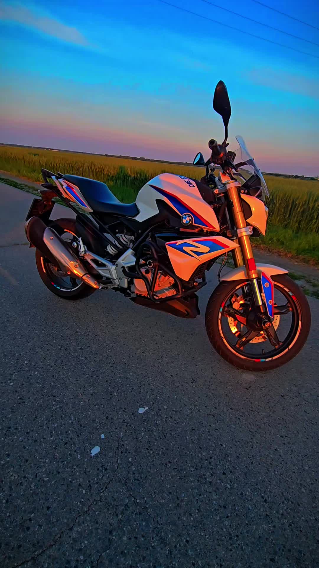 @Blonde007🇭🇷