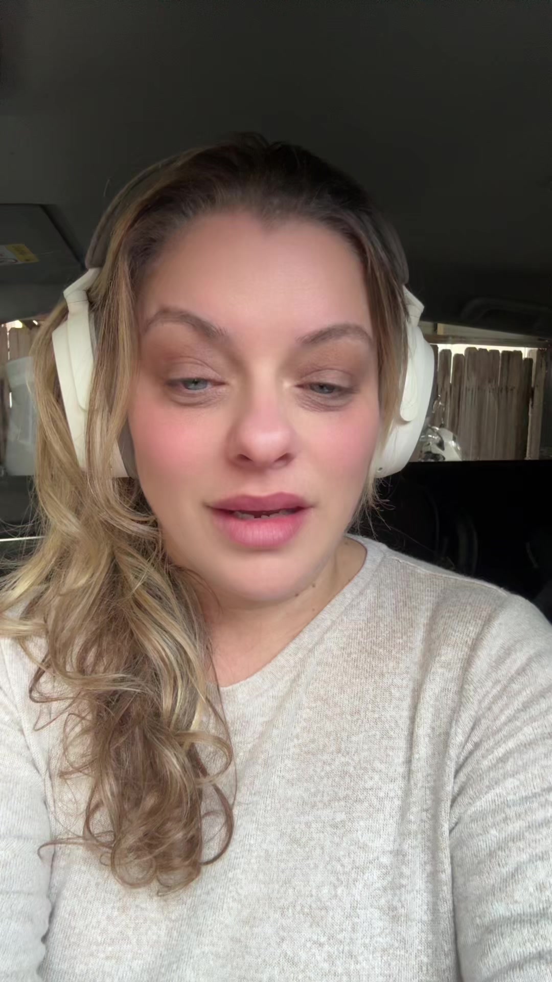 @Nikki
