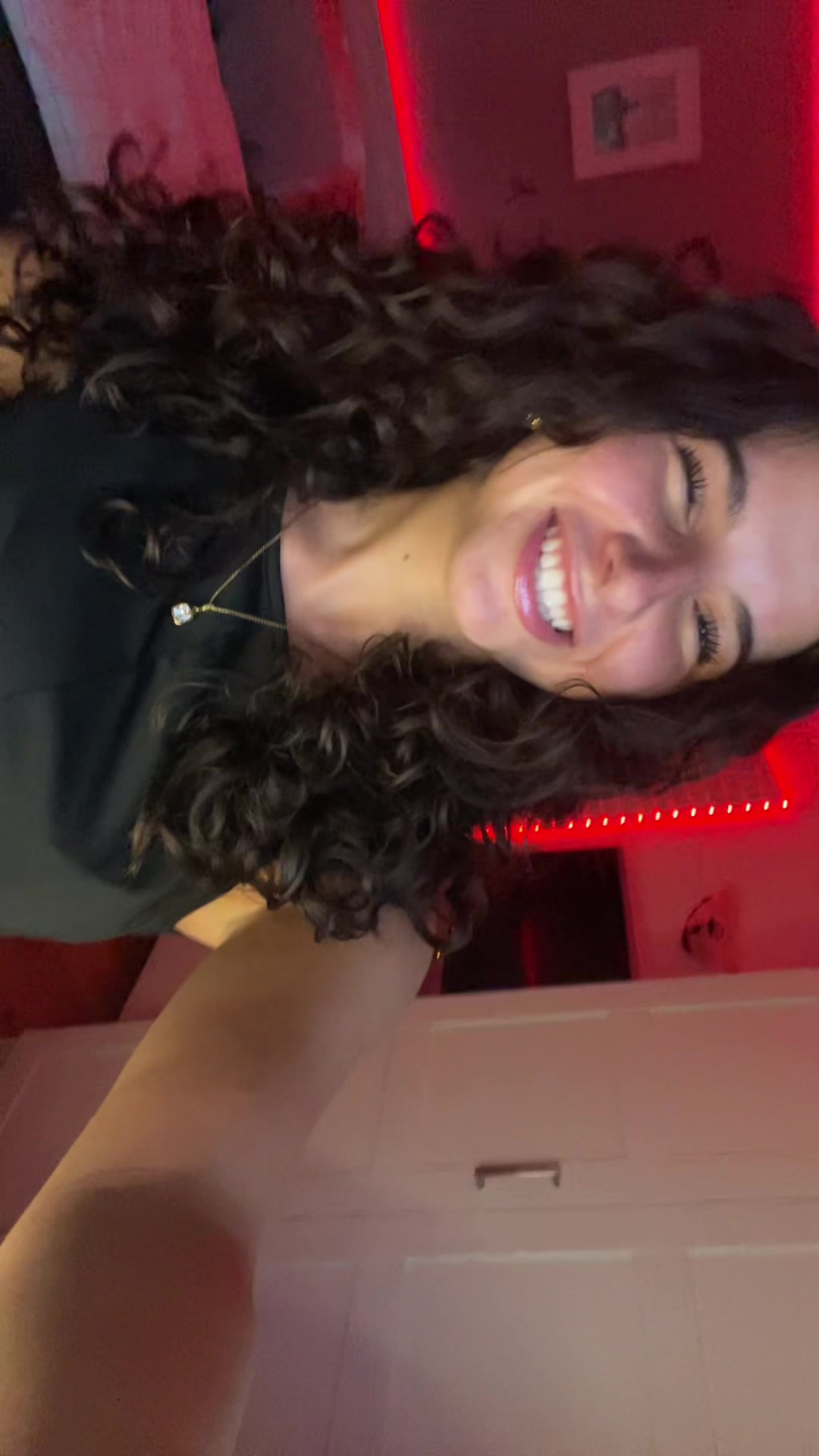 @𝐀𝐧𝐧𝐚-𝐋𝐞𝐧𝐚